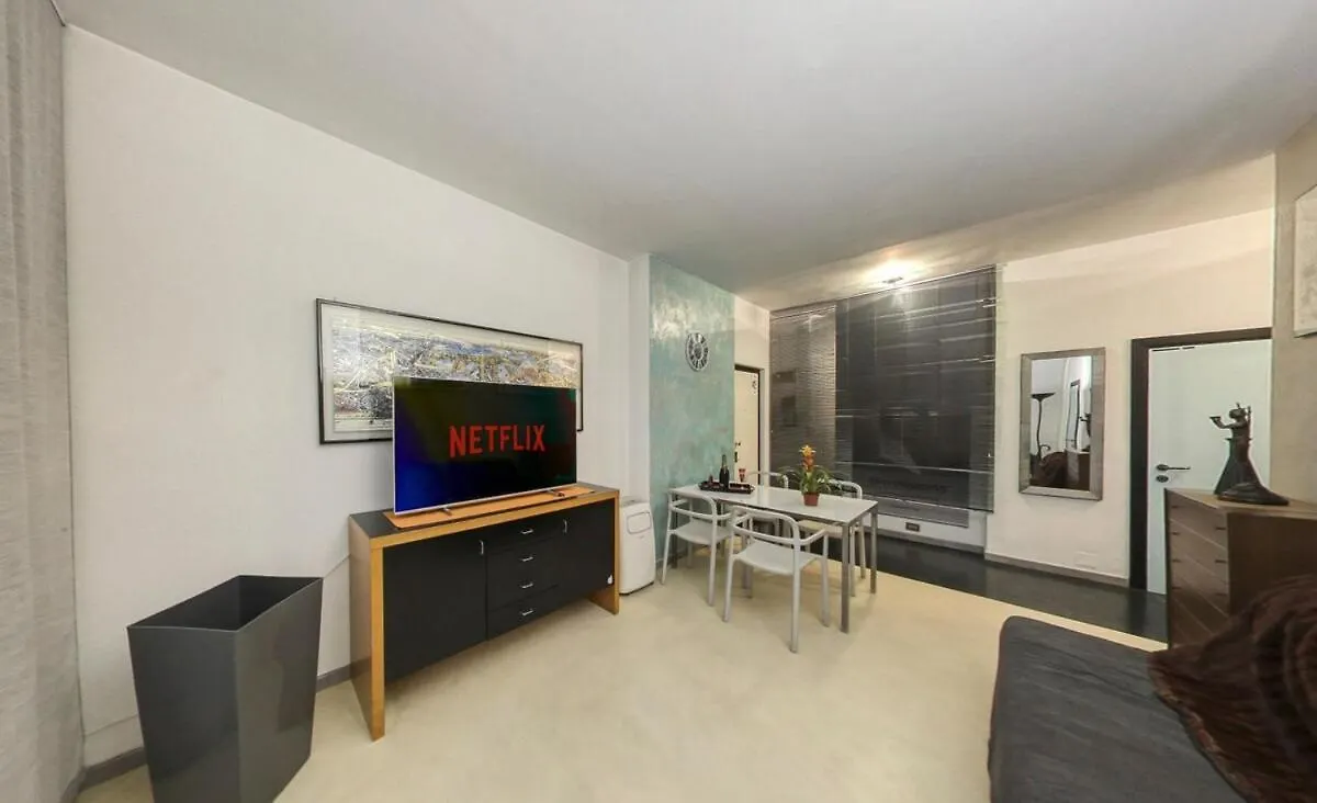 Milano Appartamento Vista Naviglio Apartamento