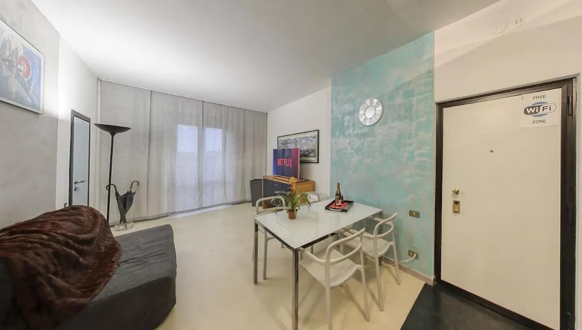 Milano Appartamento Vista Naviglio 0*, ミラノ イタリア